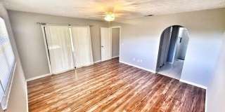 1365 SE Bayharbor Street Gallery 3