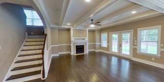 Custom 4 BD/2.5 BA Home with Community Pool, Water Access and Day Dock! Gallery 5