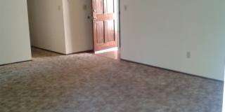 Spacious 3 bedroom 2 bath home located in Modesto Gallery 1