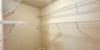**APPLICATION RECEIVED** Modern Home with Fenced Backyard, Community Pool & Playground! Gallery 12