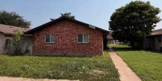 2417 Tamarack Avenue - C Gallery 1