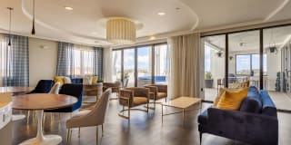 AMLI 8800 Gallery 17