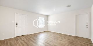 820 Hubert Street Gallery 3