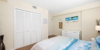445 HAMDEN DRIVE Gallery 22