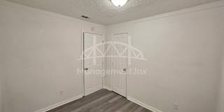 2210 Pullman Avenue Gallery 11