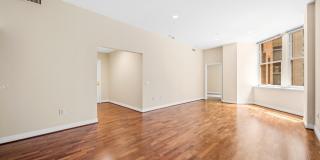 1600-18 ARCH Street Gallery 6