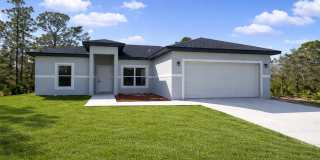 Move-In Ready! Gorgeous 4BR/2BA with Garage in Serene Lake Placid Gallery 1