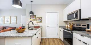 Club at Woodside Gallery 24