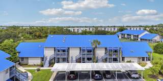 1637 NE Nautical Place Gallery 2