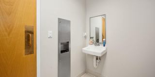 415 WOLFE Street Gallery 28