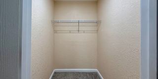 Updated 4 bedroom 2 bath home! Gallery 10