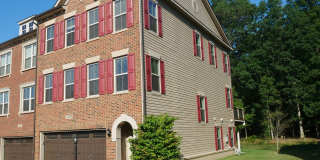 Gorgeous End Unit Garage Townhome In Brambleton for Rent! Gallery 47