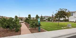 Beautiful, Partially Furnished Oceanside Home Gallery 30