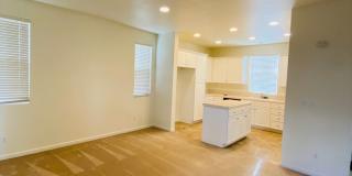 Westlake Winner... Walk to Parks & Schools 3 Bedroom 2.5 Baths Westlake Winner... Walk to Parks & Schools 3 Bedroom 2.5 Baths Gallery 5