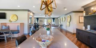 Smoky Crossing Apartment Homes Gallery 17