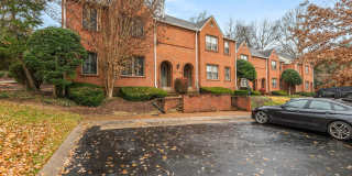 Townhome LOCATION! Gallery 1