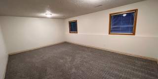 3 Bd Townhome Gallery 4
