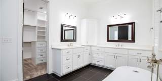 3 S Castle Oaks Court Gallery 15