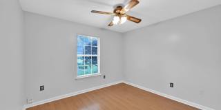 Welcome to this charming 3 bedroom, 2 bathroom home located in Jacksonville, FL Welcome to this charming 3 bedroom, 2 bathroom home located in Jacksonville, FL Gallery 10