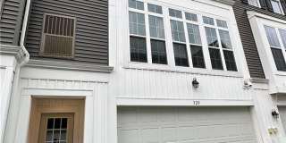 329 Parade St Gallery 1