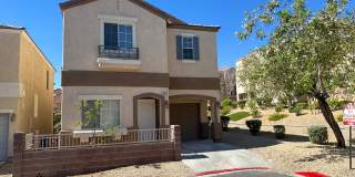 Single Family Home 3 Beds, 2.5 bath, 1 car garage Gallery 1