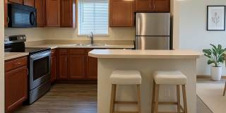 Hometown Grove Apartments Gallery 6