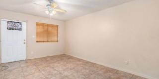 Nice 3 bedroom 2 bath! Gallery 1