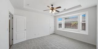 Pet Friendly 4 Bedroom Home! Gallery 19