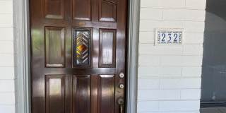 749 E Montebello Avenue Gallery 1