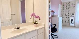 7537 Steeple Gallery 34