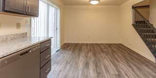 Carlson Woods Townhomes Gallery 5