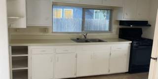 2 Bedroom in Anderson with yard and garage! Gallery 6