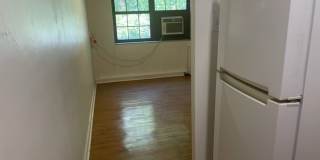 5424 Fifth Avenue Gallery 160