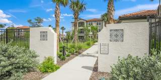 Revello Apartments Gallery 97