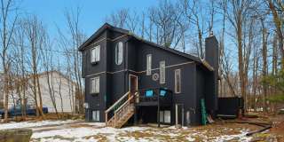 1379 Winding Way Gallery 1
