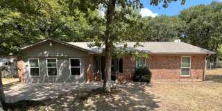 213 Glenhaven Drive 213 Glenhaven Drive Gallery 1