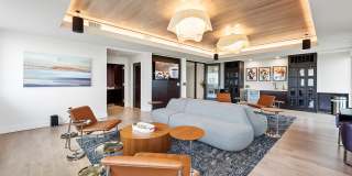 Luna at Viera Gallery 12