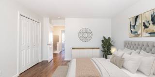 Monon Living Gallery 30