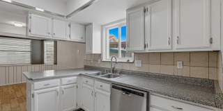 604 LA CHAPA Avenue Gallery 11