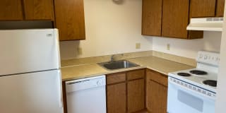 1168-F Harris Street SE Gallery 2