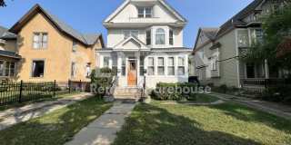 Spacious Upper-Level Duplex in the Heart of South Minneapolis. Gallery 1