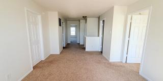 Now Showing: 4 Bedroom / 2.5 Bath located at 1723 Elijah Blue Dr. in Greenwood, IN. Gallery 16
