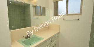 Spacious 3 Bed 2 Bath Eastside Home w/Huge Yard & Fireplace Gallery 27