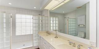 14813 Laguna Drive Gallery 37