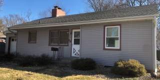 Large Open Concept House! Gallery 1