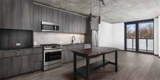 1394 W Randolph St Gallery 1