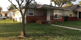 Recently remodeled home close to the park Gallery 3