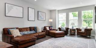 2552 BUCKTHORN Drive Gallery 5