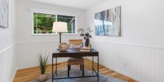 Remodeled Rambler with 2/Car garage, RV Parking and an Impressive Back Yard!!!!! Gallery 20