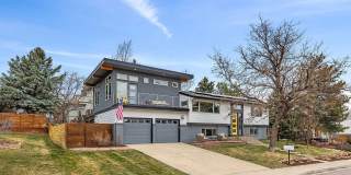 5 Bed 3 Bath Home in South Boulder W/Solar. Gallery 1